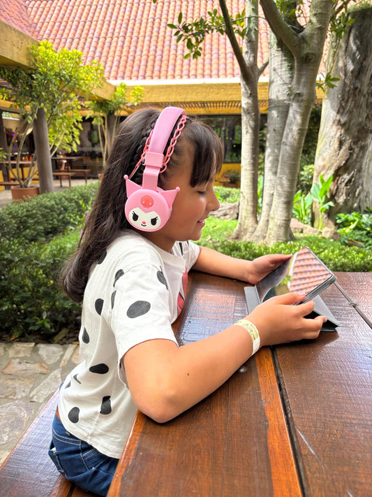 AURICULARES KUROMI
